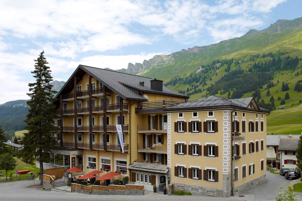 Hotel Alpina Parpan Zewnętrze zdjęcie